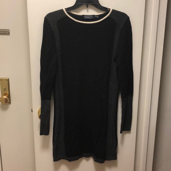 Magaschoni Dresses & Skirts - Magaschoni NY Black/Gray Sweater Dress, Size MED